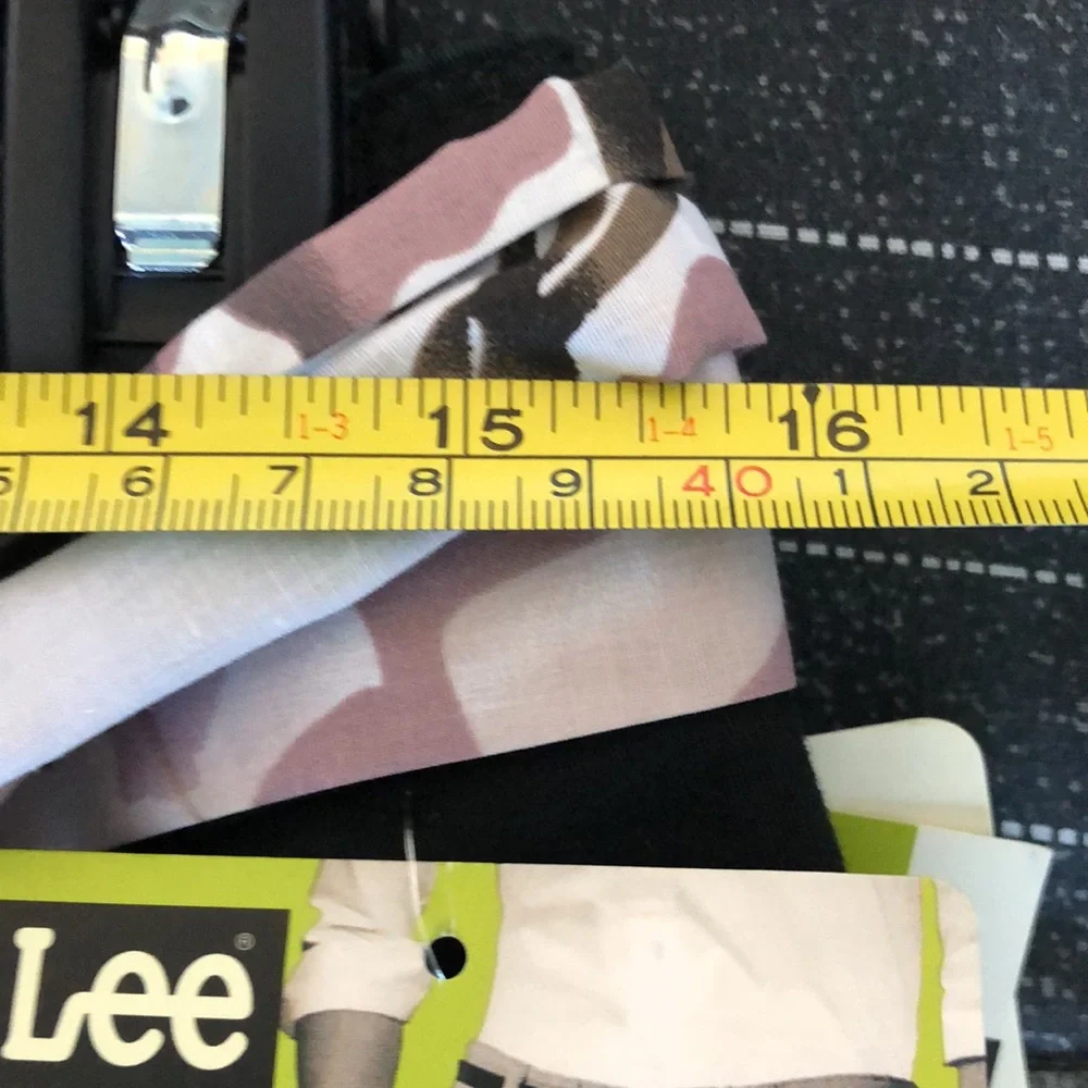 Lee Capri Pants Women's Size 10‎ Black Belt NWT